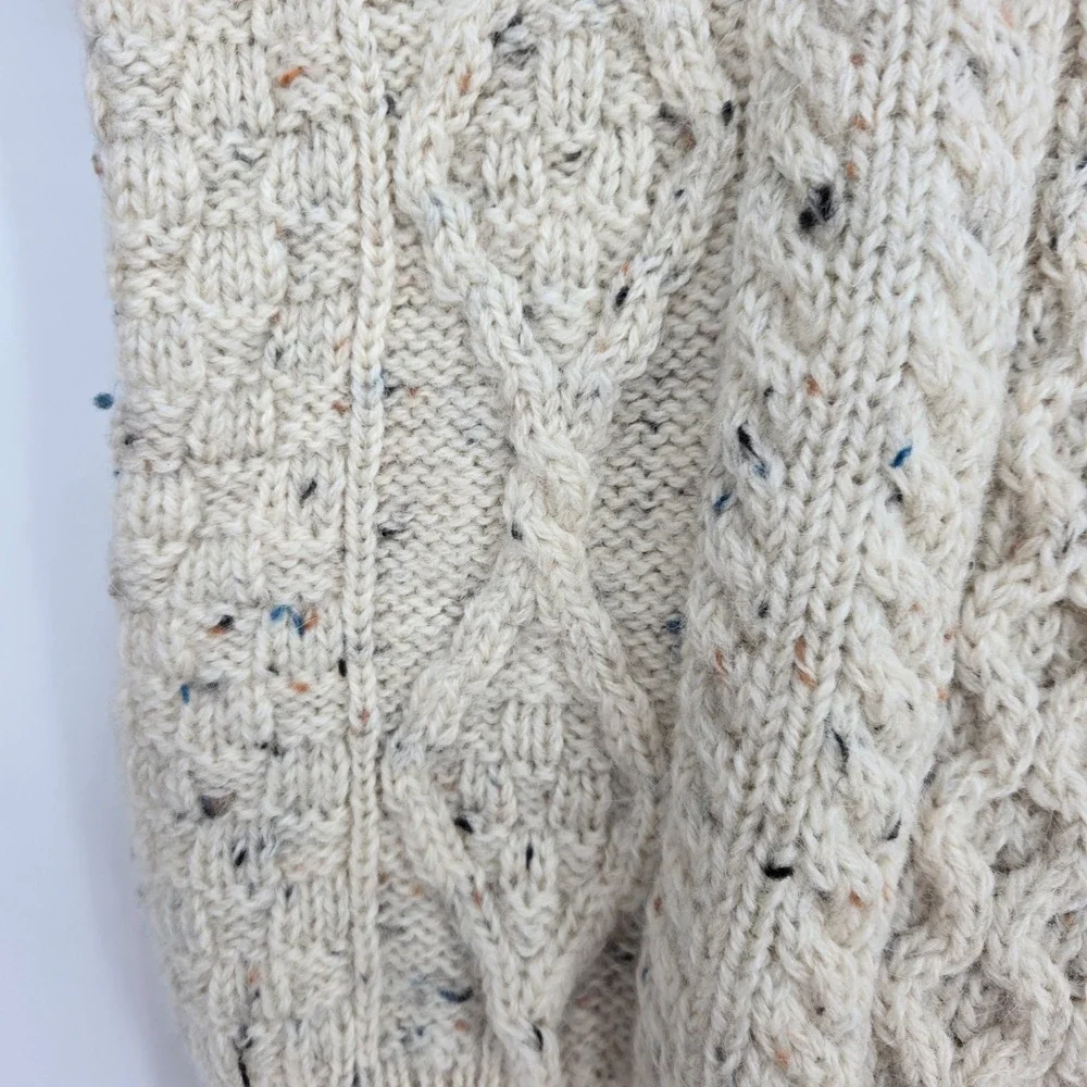 Vtg 100% Wool Womens S Aran Sweater Cottagecore Cozy Cream Flecks Winter